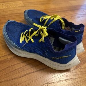 Nike ZoomX Vaporfly NEXT% 2  Size US 6 (Women’s Size 7.5 )